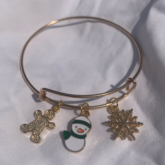 Brand New! Handmade! Adjustable Charm Bracelet - Picture 6 of 6